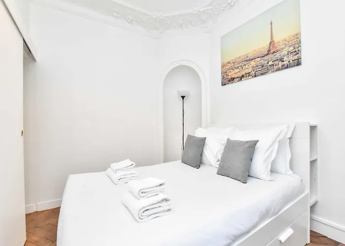Apartman Charming Flat -2br 6p- Montorgueil